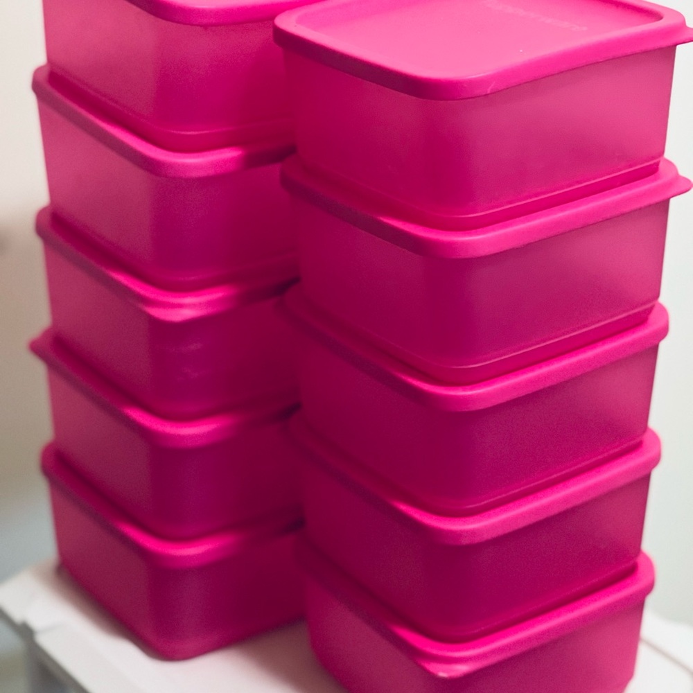 COPY - Tupperware 2018 Basic Bright Collection Pink Square Round Storage Contai…